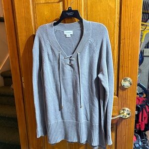Liz Claiborne Women's V-Neck Sweater in Light Gray Size XL